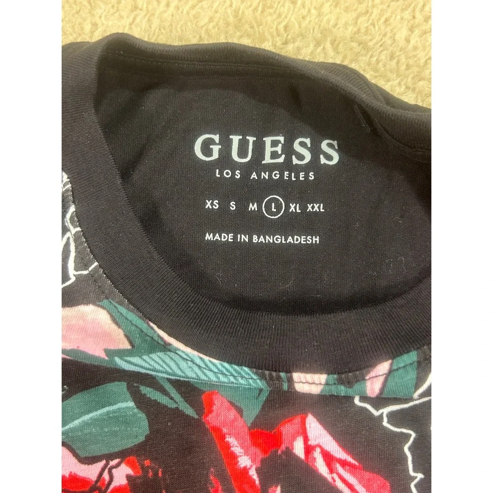 GUESS Mens Black Floral Print Short Sleeve T Shirt LA Style Size Medium - Picture 4 of 7